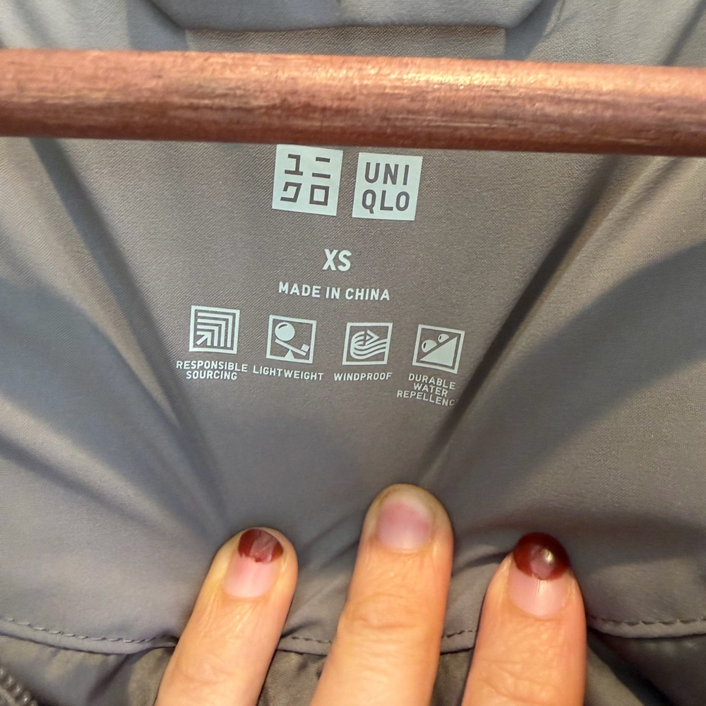 Uniqlo Light Gray Windproof Jacket - image 2
